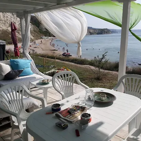Campsite каравана бяла лагуна